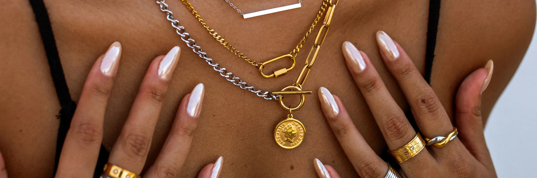 Mixed-Metal Jewelry: The Art of Combining Gold and Silver in Sculptural Designs