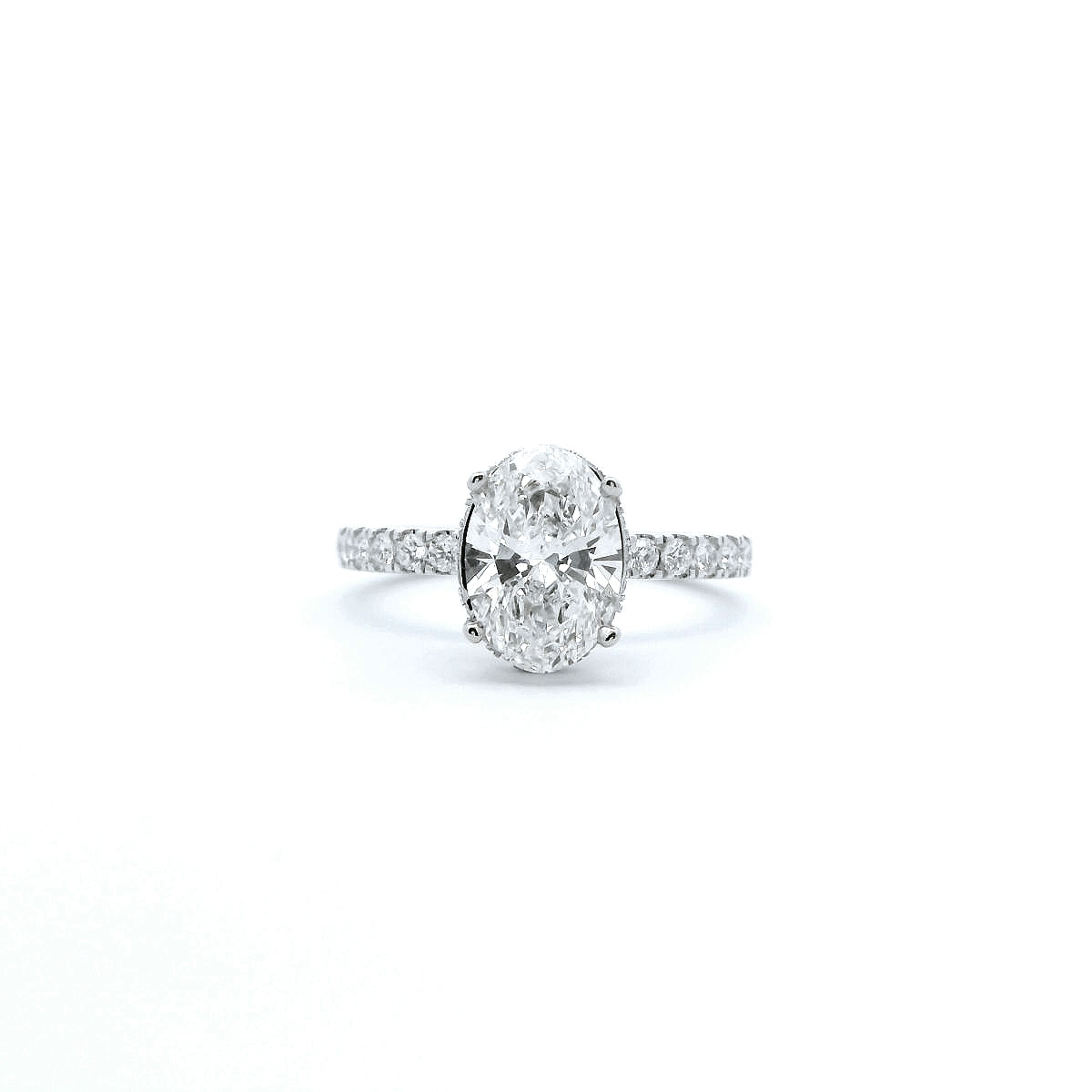 14K DIA RING 3.01CTW/2. 01CTR VVS2/G GIA